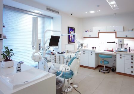 ¿Cuánto dura la anestesia del dentista?